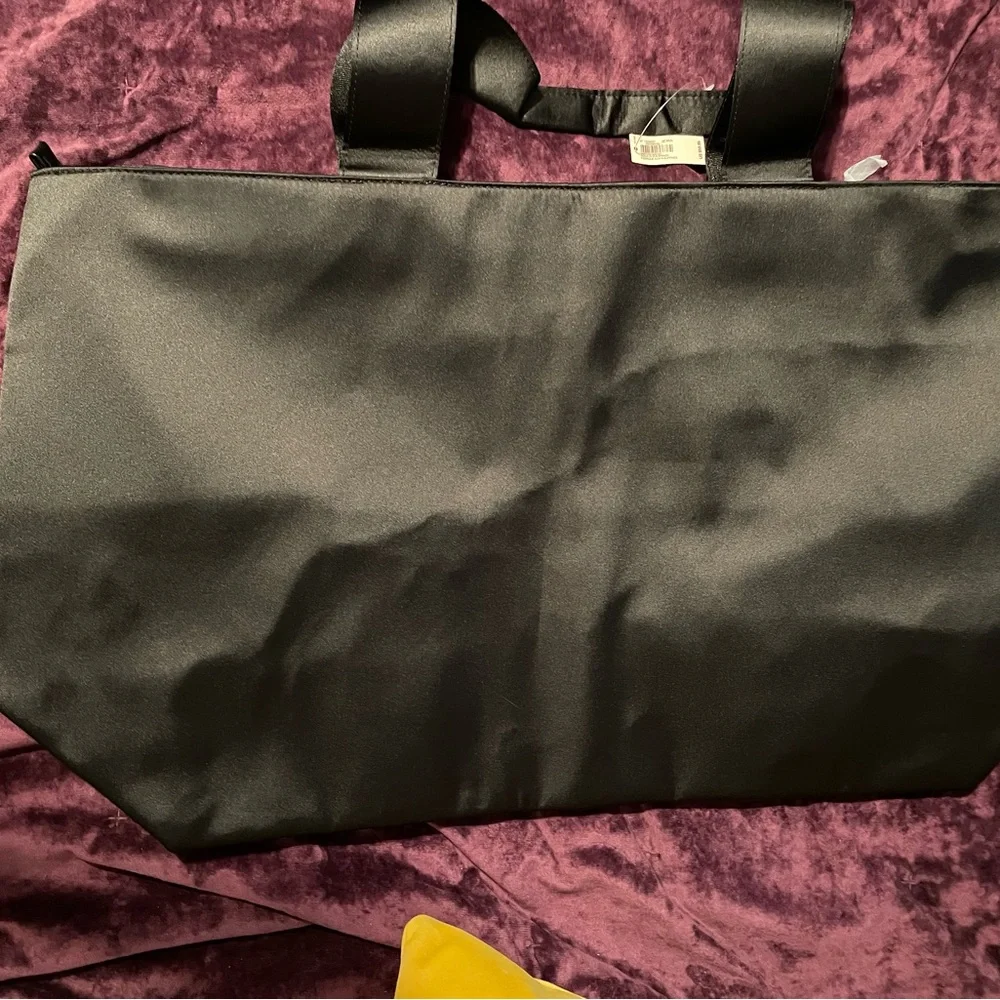 NWT Black Victoria's Secret Women's Tote Bag - Picture 7 of 8